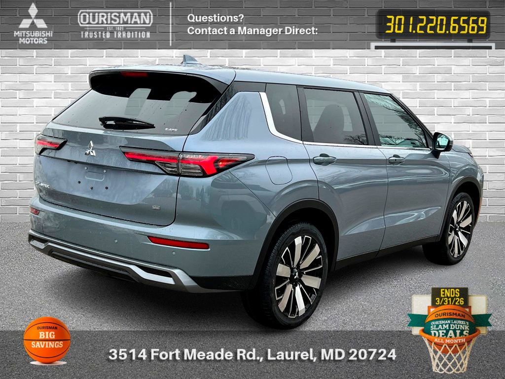 New 2026 Mitsubishi Outlander LE image 2