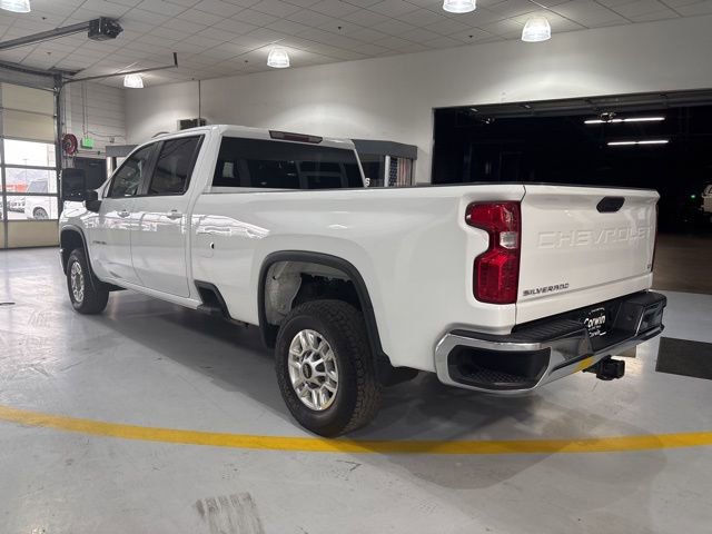 Used 2024 Chevrolet Silverado 2500 LT w/ Convenience Package image 4
