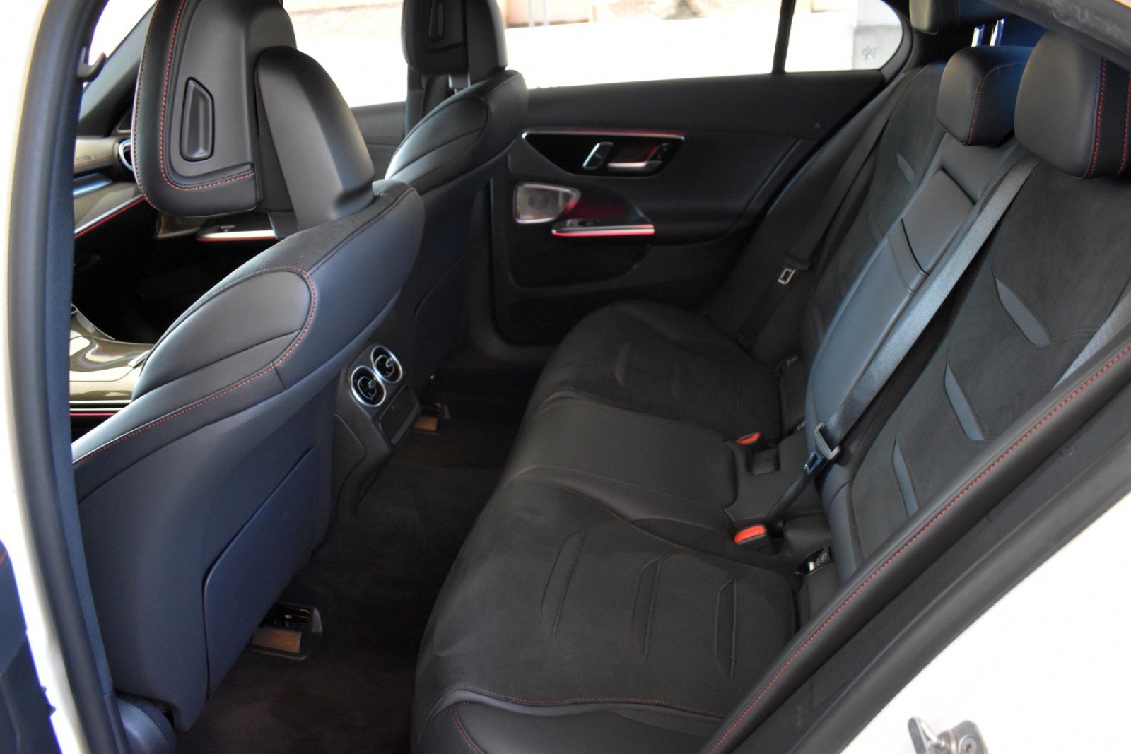 Used 2023 Mercedes-Benz C 43 AMG 4MATIC Sedan image 39
