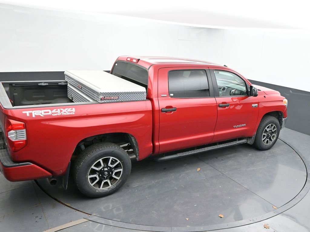 Used 2017 Toyota Tundra SR5 w/ TRD Off Road Package AWD/4WD image 19