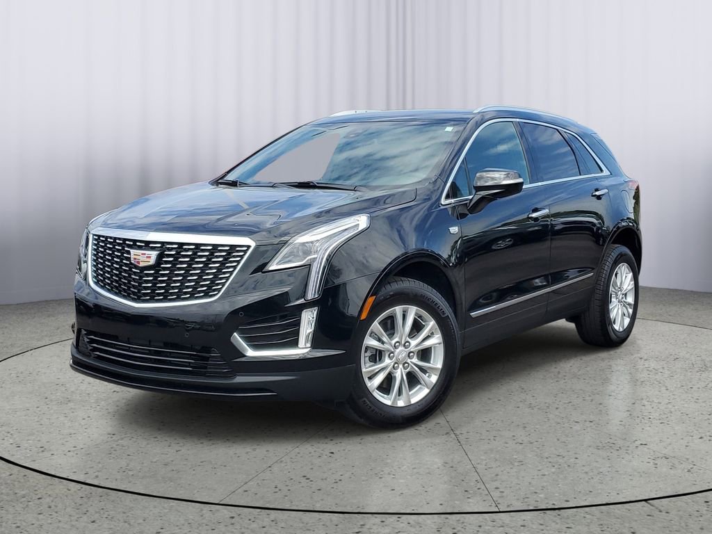 Used 2025 Cadillac XT5 Luxury w/ LPO, Floor Liner Package AWD/4WD image 1