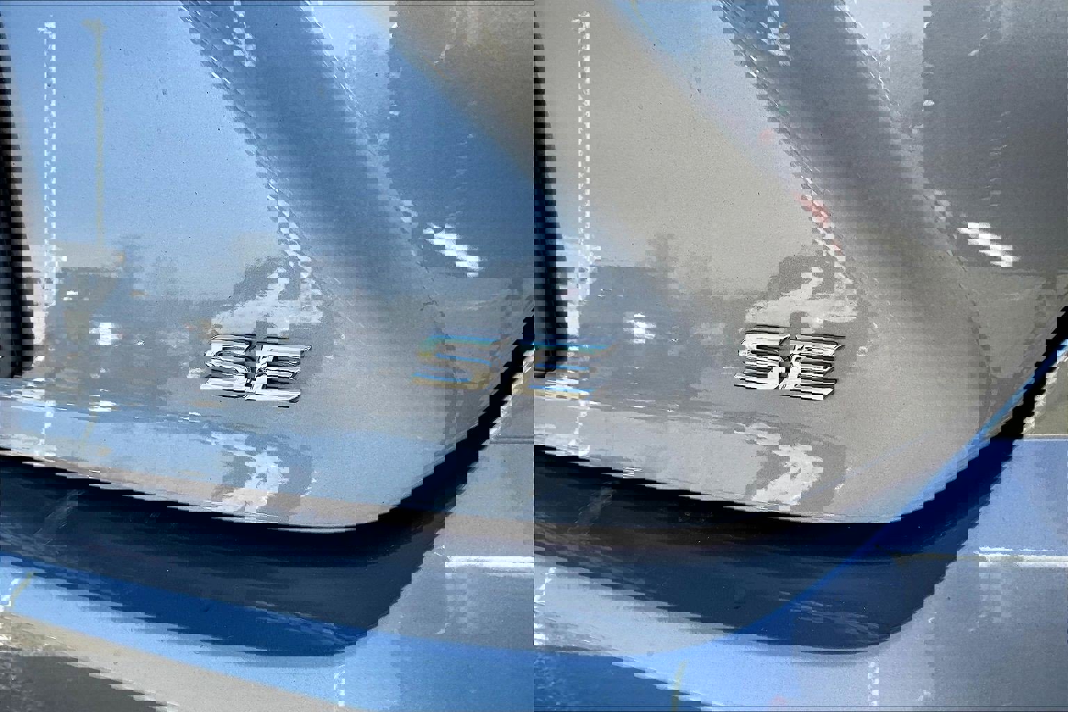 Used 2025 Toyota Camry SE image 8