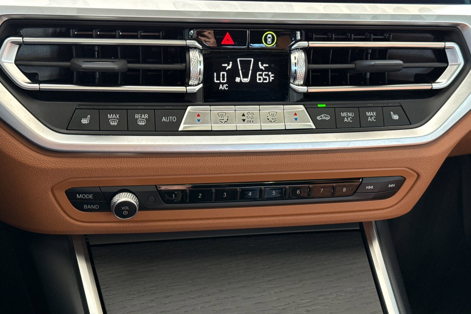 Used 2023 BMW 430i Coupe w/ Convenience Package image 25