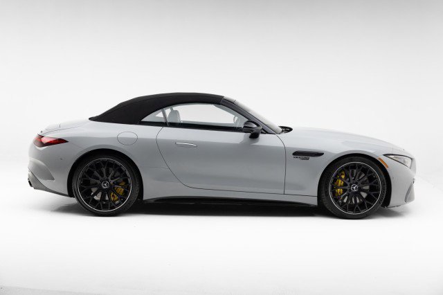 Used 2022 Mercedes-Benz SL 55 AMG 4MATIC image 31