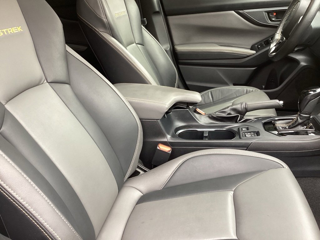 Used 2022 Subaru Crosstrek 2.5i Sport w/ Moonroof Package image 4