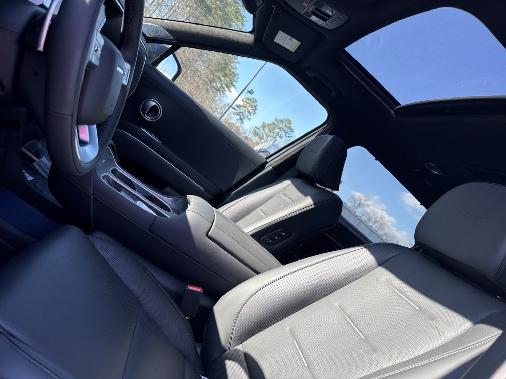 Used 2026 Hyundai Palisade Calligraphy FWD image 34