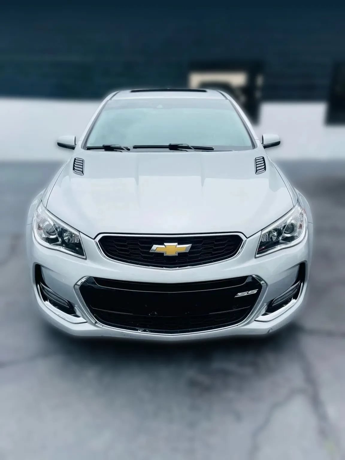 Used 2017 Chevrolet SS RWD image 9