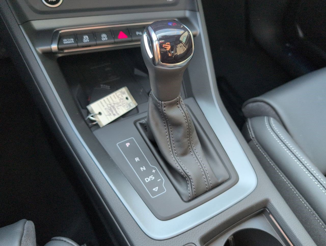 New 2025 Audi Q3 2.0T Premium image 16