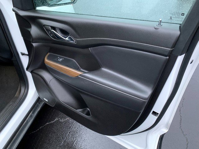 Certified 2023 GMC Acadia SLE w/ Driver Convenience Package image 21