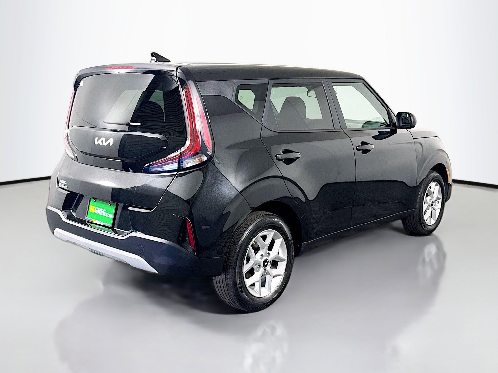Used 2025 Kia Soul LX w/ LX Technology Package image 10
