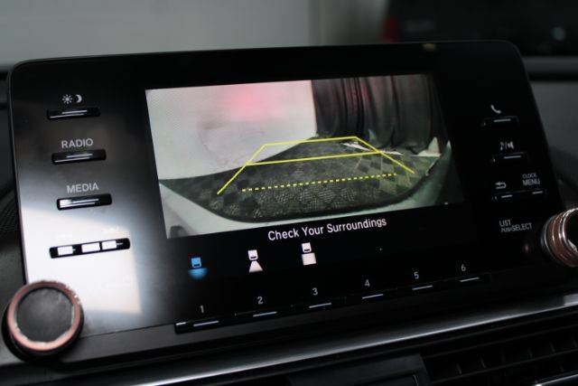 Used 2018 Honda Accord LX image 17