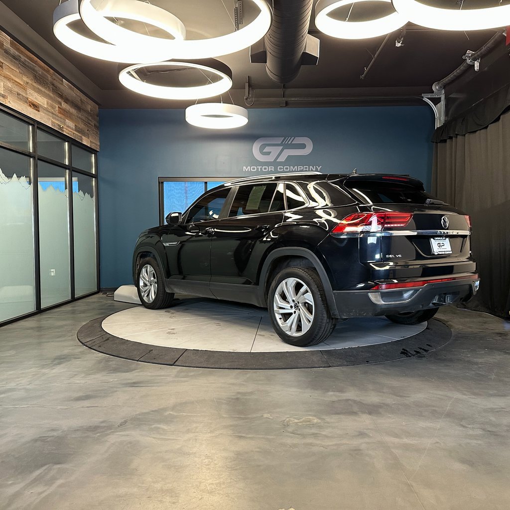 Used 2020 Volkswagen Atlas Cross Sport SEL image 5