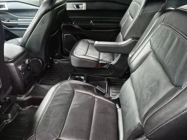 Used 2020 Ford Explorer Limited RWD image 18