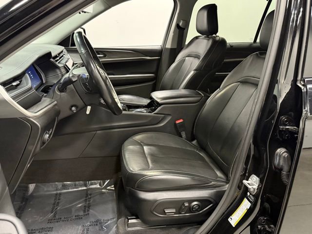 Used 2021 Jeep Grand Cherokee L Limited w/ Luxury Tech Group II image 14