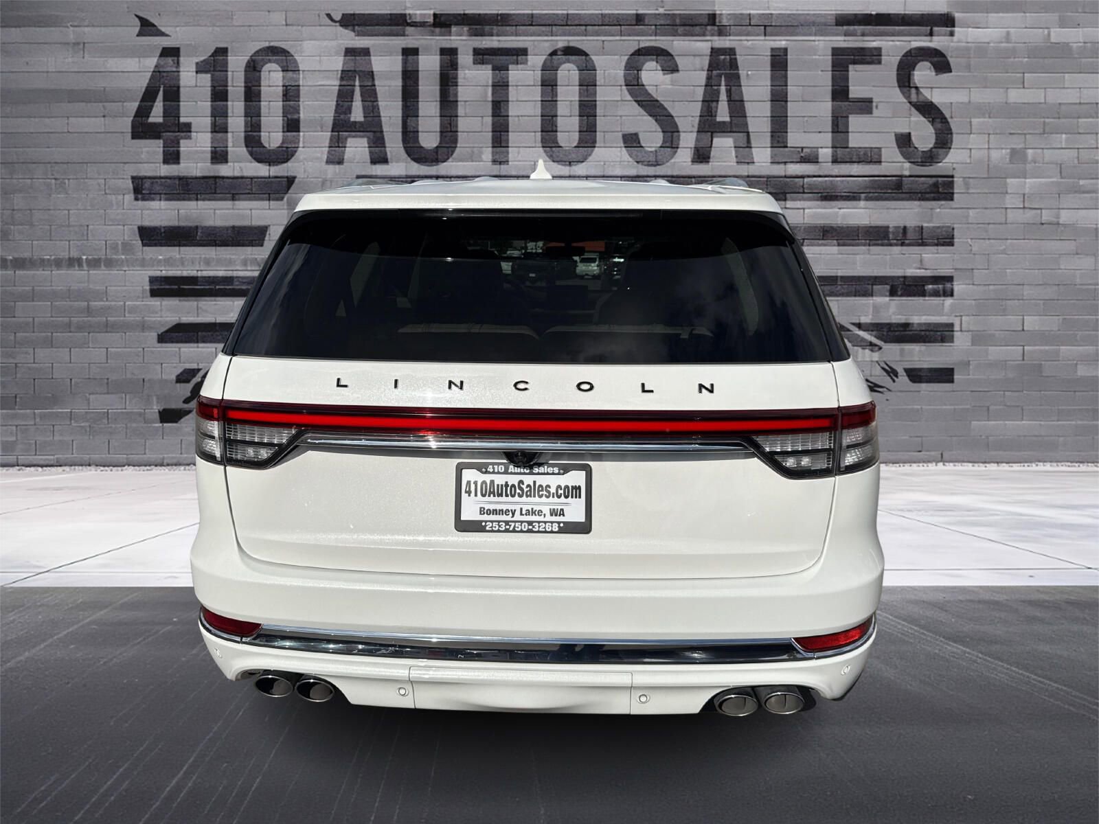 Used 2022 Lincoln Aviator Black Label w/ Dynamic Handling Package image 4