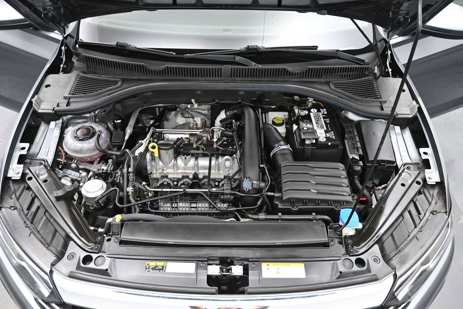 Used 2021 Volkswagen Jetta SE FWD image 24
