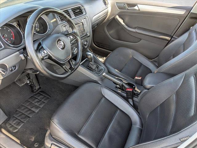 Used 2018 Volkswagen Jetta SE FWD image 9