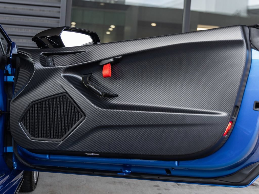 Used 2022 Lamborghini Huracan STO RWD image 27