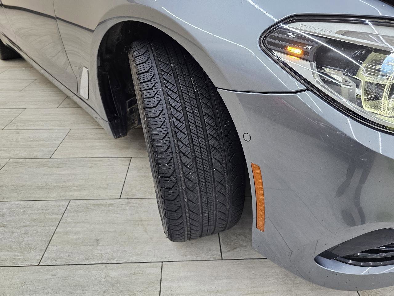 Used 2019 BMW 540i xDrive AWD/4WD image 46