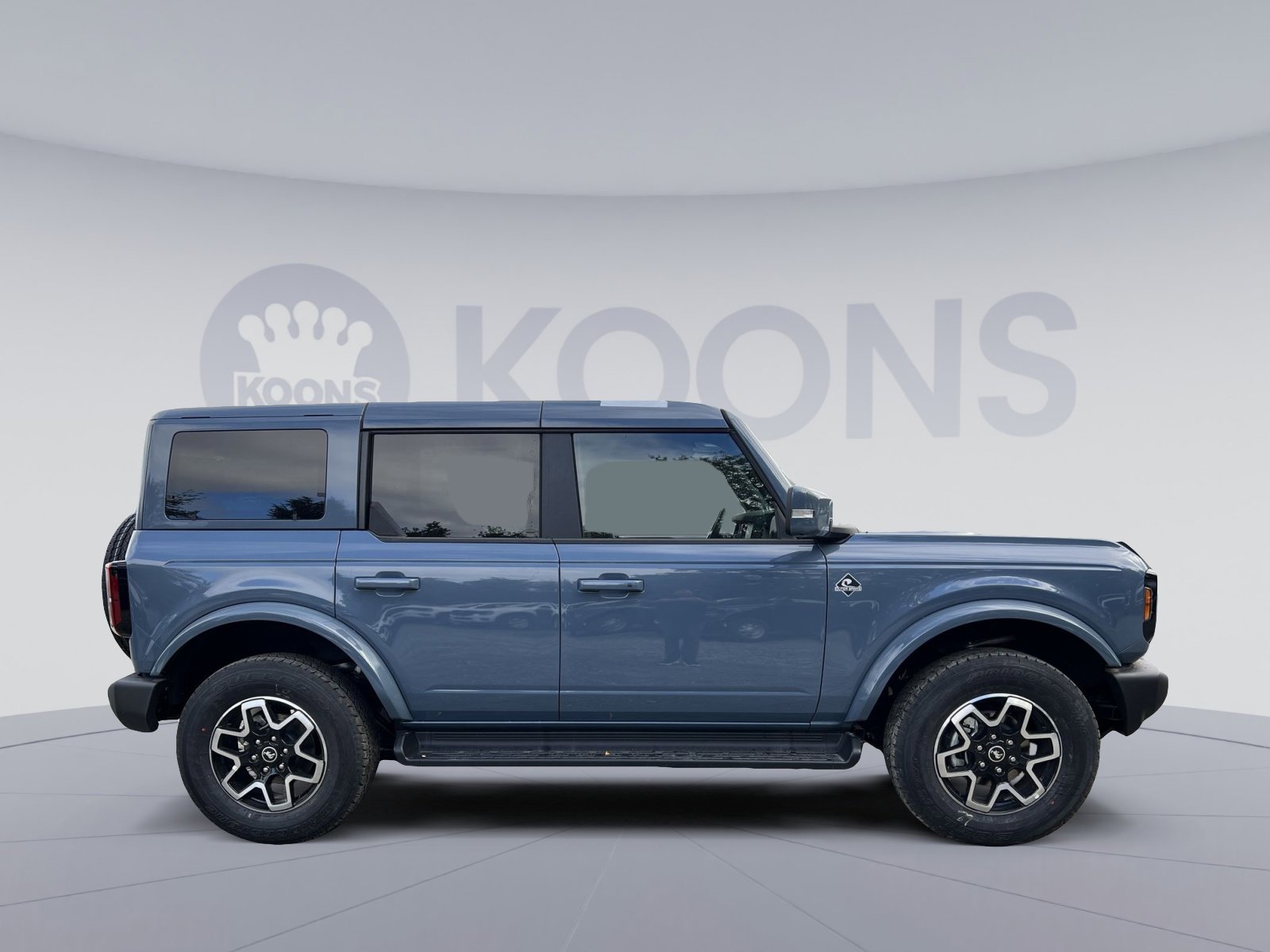 New 2025 Ford Bronco Outer Banks image 8