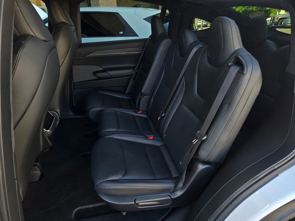 Used 2023 Tesla Model X AWD/4WD image 14