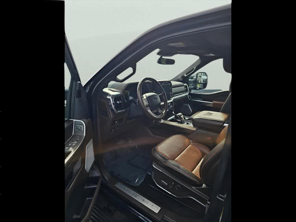 Used 2025 Ford F150 King Ranch AWD/4WD image 5