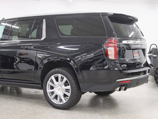 Used 2021 Chevrolet Suburban High Country w/ Premium Package image 10