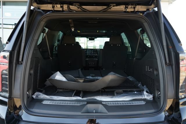 New 2026 Chevrolet Suburban High Country w/ Sun And Tow Package AWD/4WD image 12