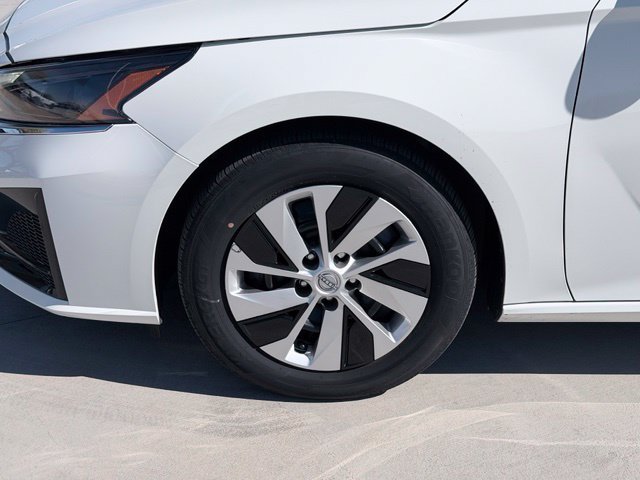Certified 2025 Nissan Altima 2.5 S FWD image 31