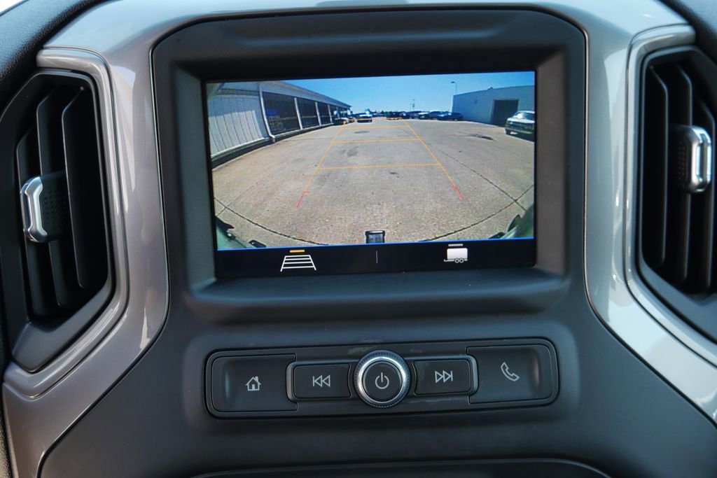 Used 2021 Chevrolet Silverado 2500 Custom w/ Custom Convenience Package AWD/4WD image 16