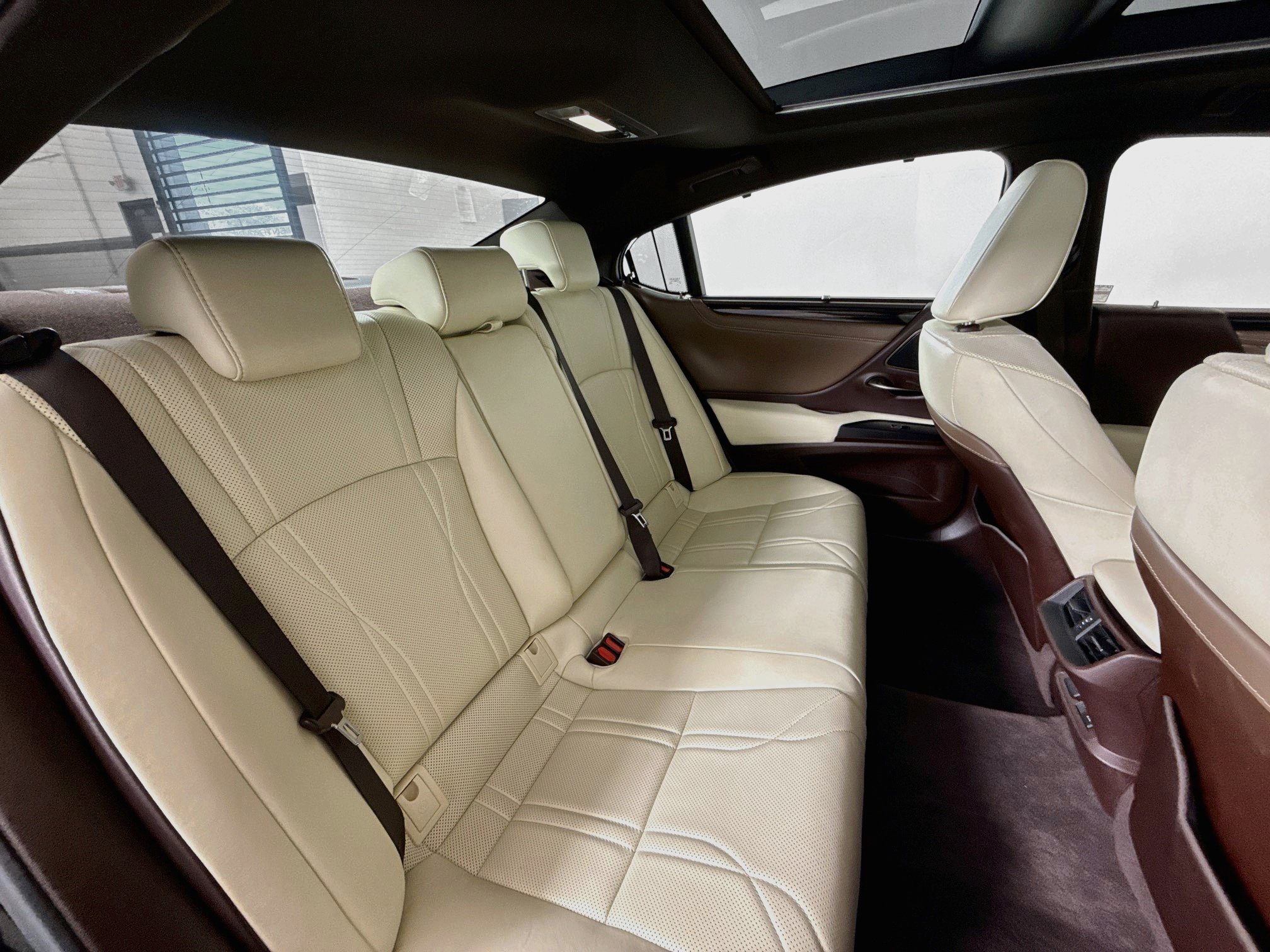 Certified 2021 Lexus ES 350 Ultra Luxury FWD image 28