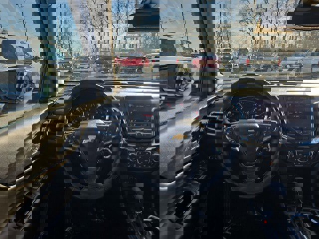 Used 2023 Chevrolet Equinox LT image 14