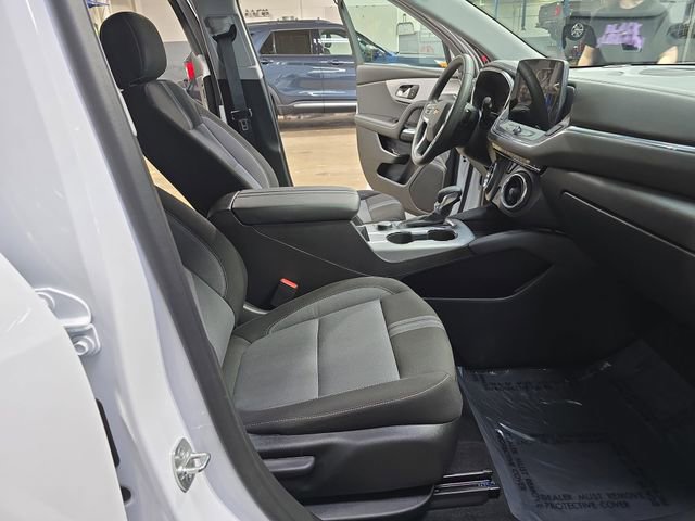 New 2025 Chevrolet Blazer LT w/ Redline Edition image 13