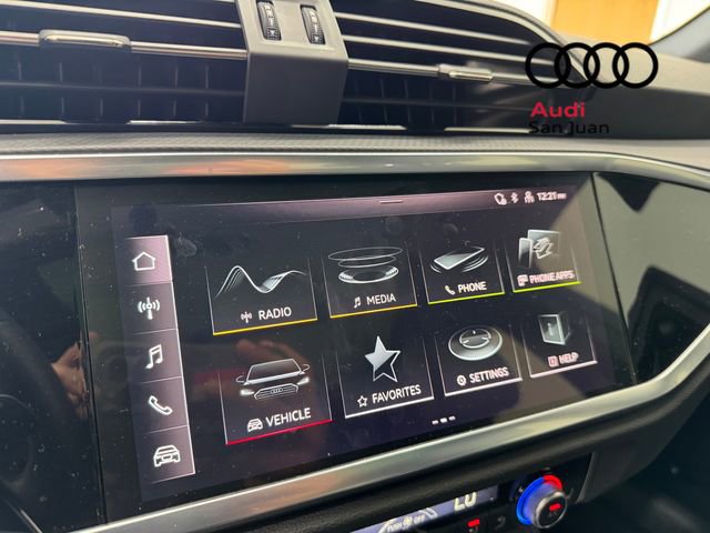 Used 2025 Audi Q3 2.0T Premium Plus w/ Premium Plus Package image 20