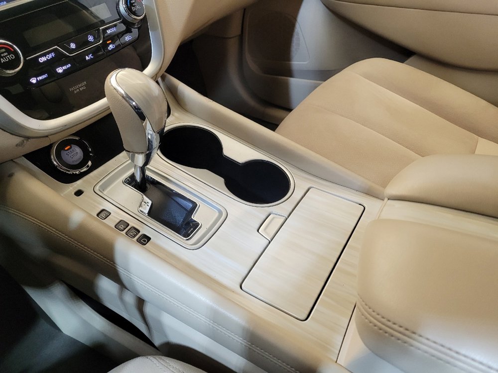 Used 2016 Nissan Murano SV w/ Premium Package image 26