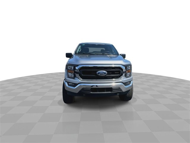 Used 2023 Ford F150 XLT w/ Trailer Tow Package image 4