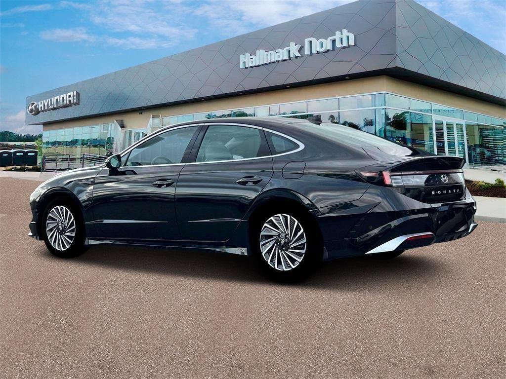 New 2025 Hyundai Sonata Limited image 4