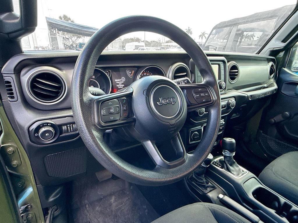 Used 2021 Jeep Wrangler Unlimited Willys image 12