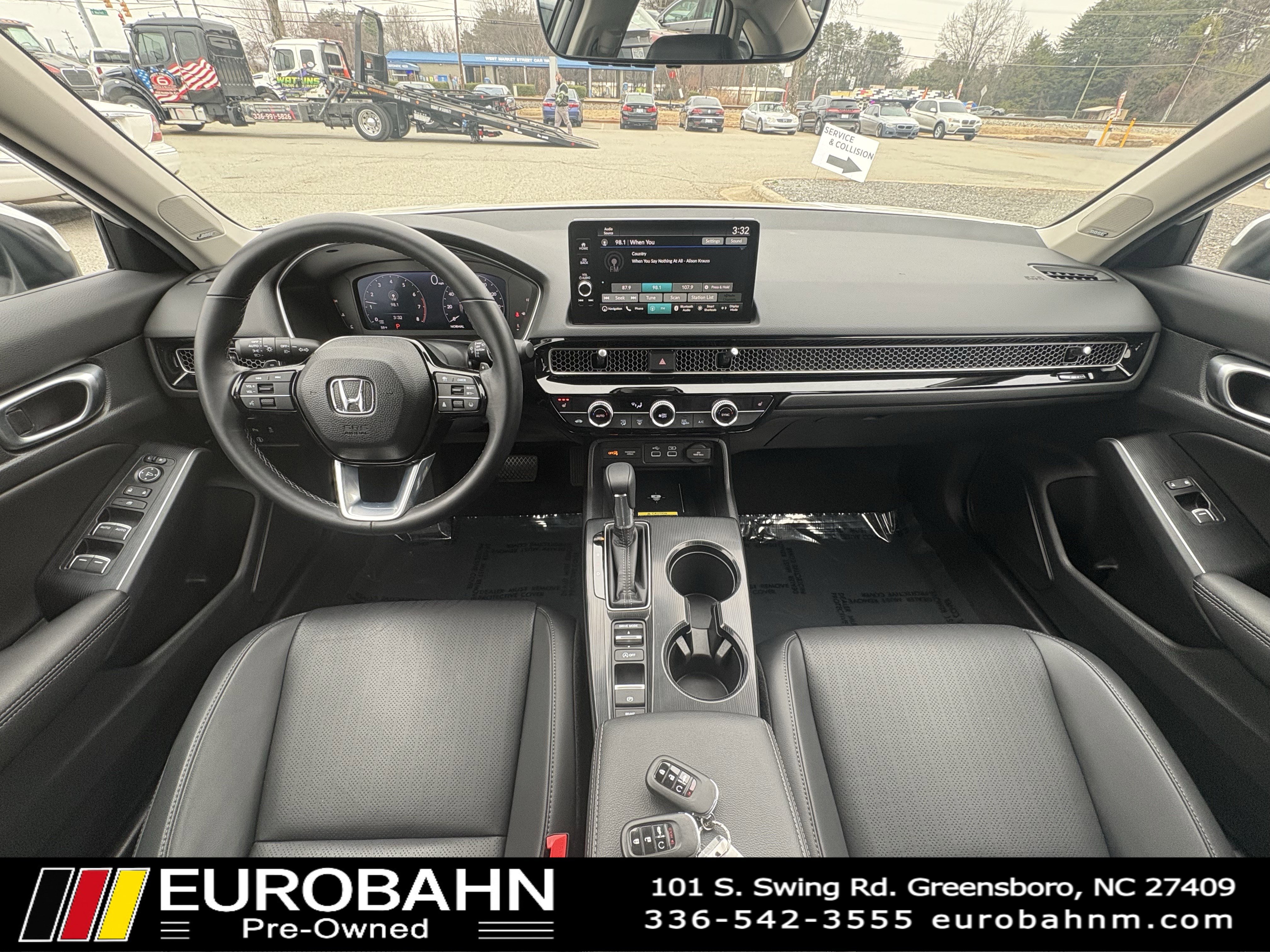 Used 2024 Honda Civic Touring image 16