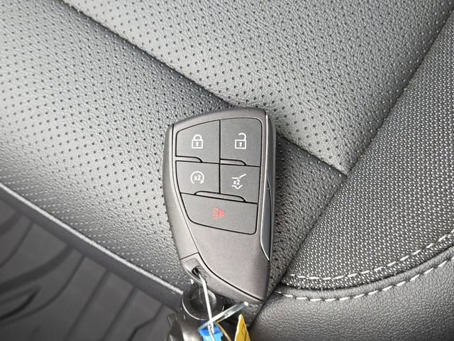 New 2026 Chevrolet Equinox EV LT image 36