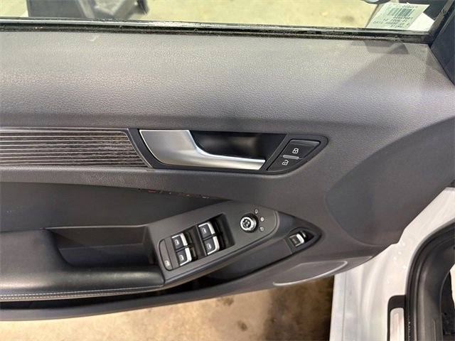 Used 2015 Audi S4 Premium Plus w/ Technology Package image 16