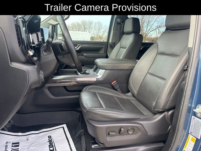 Used 2025 Chevrolet Silverado 2500 LTZ w/ LTZ Premium Package image 17
