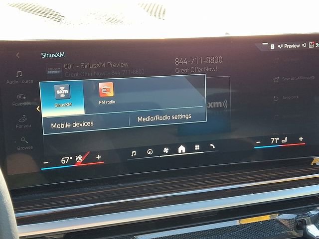 Used 2025 BMW X5 xDrive50e w/ Climate Comfort Package image 19