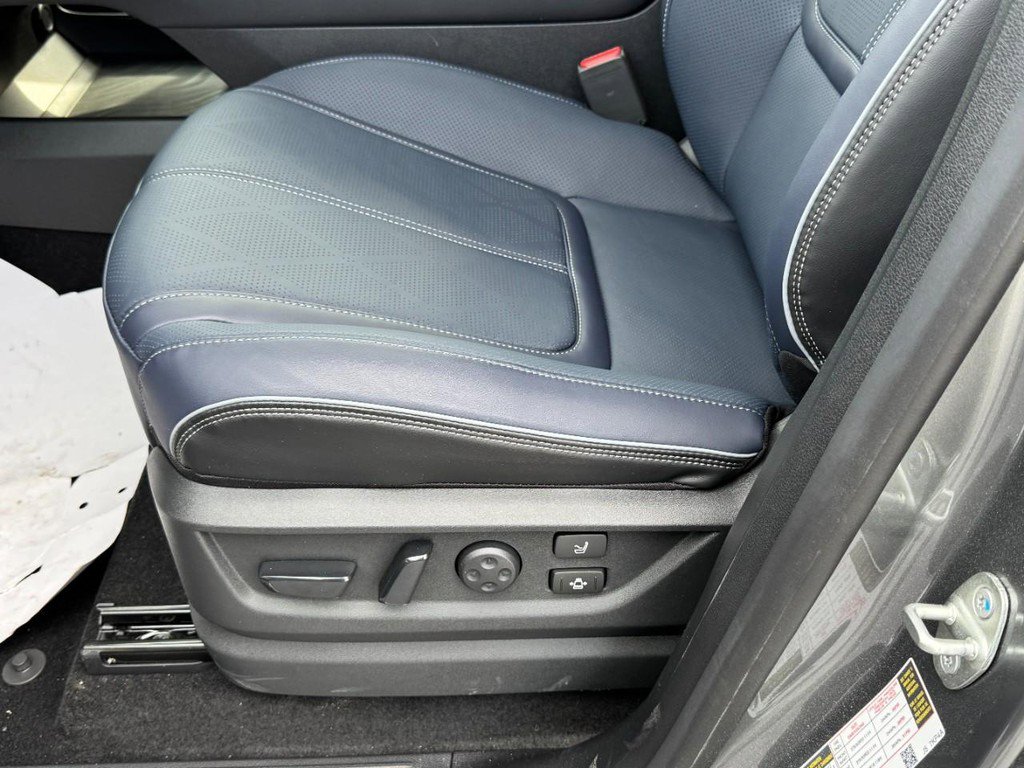 New 2026 INFINITI QX80 4WD w/ Sport Exterior Package image 15