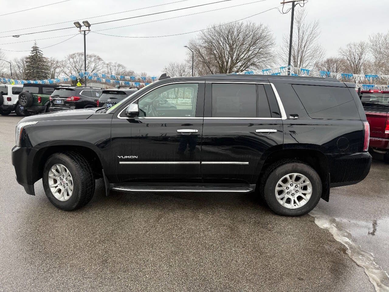 Used 2018 GMC Yukon SLE image 5
