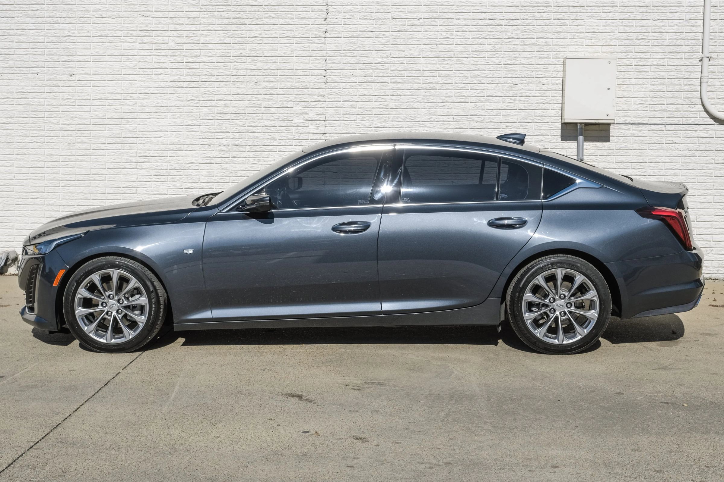 Used 2021 Cadillac CT5 Premium Luxury w/ Technology Package image 10