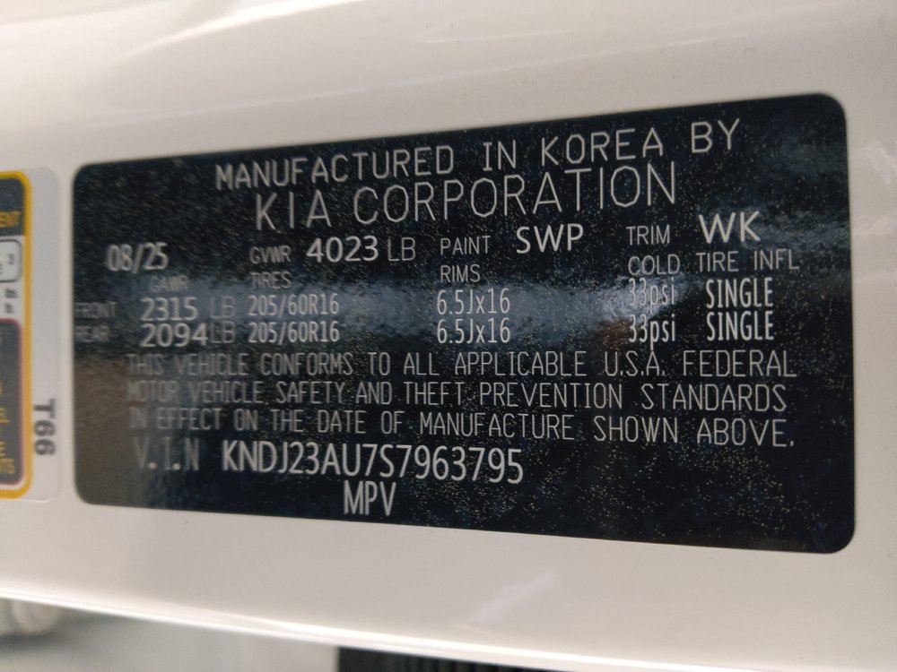 Used 2025 Kia Soul LX w/ LX Technology Package image 33