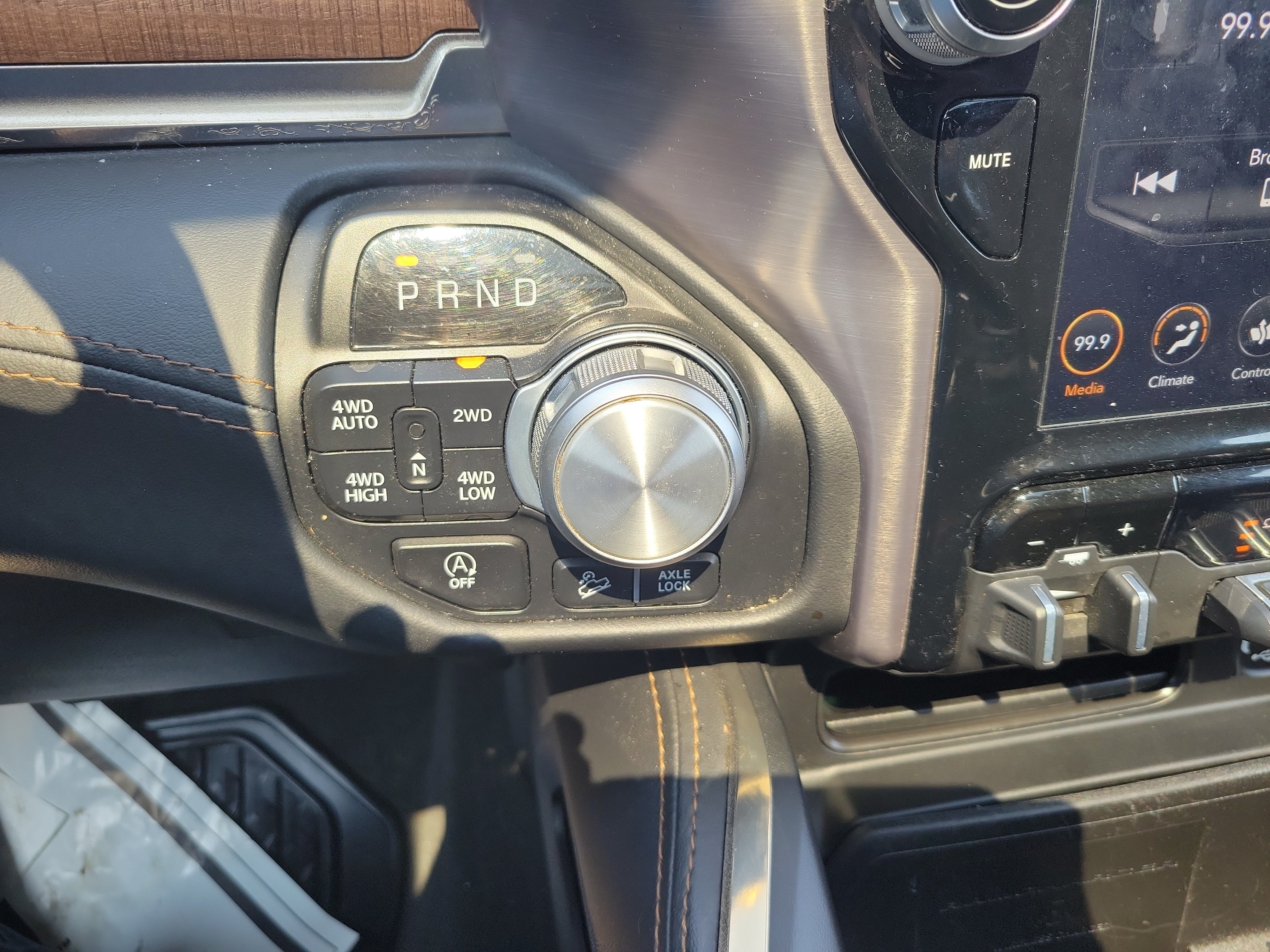 Used 2021 RAM 1500 Limited AWD/4WD image 24