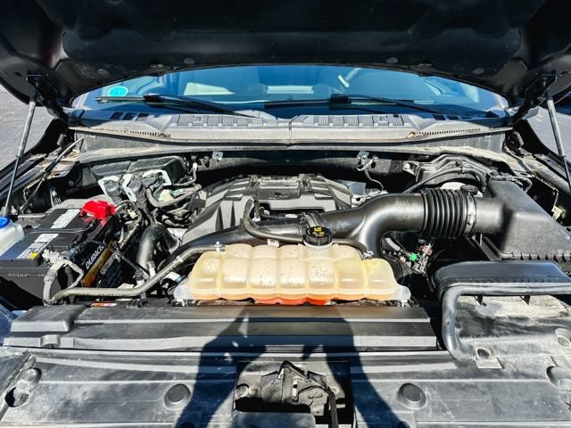 Used 2018 Ford F150 XLT w/ Equipment Group 301A Mid AWD/4WD image 12