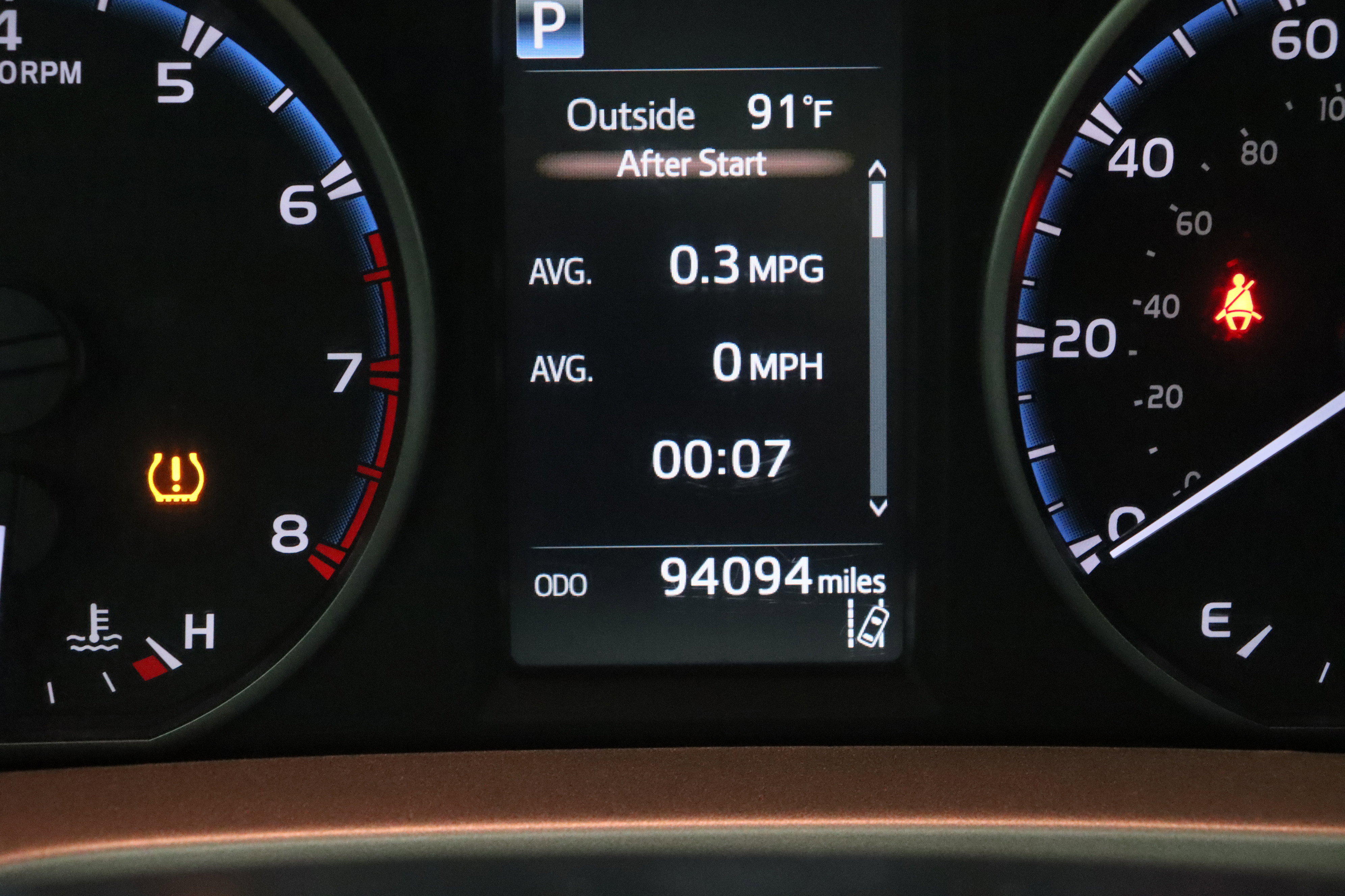 Used 2017 Toyota RAV4 LE FWD image 36